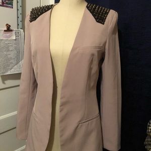 Studded shoulder blazer